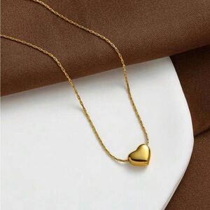 Gold Heart 💛 Pendant Necklace